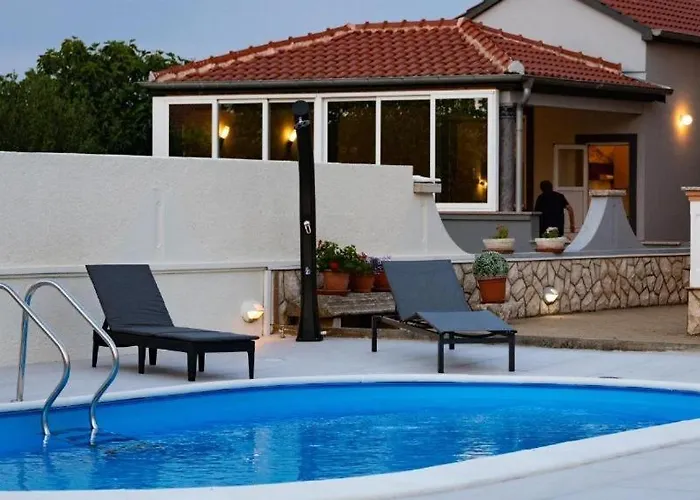 Family Friendly House With A Swimming Pool Zaton, Zadar - 21576 Сasa de vacaciones Nin