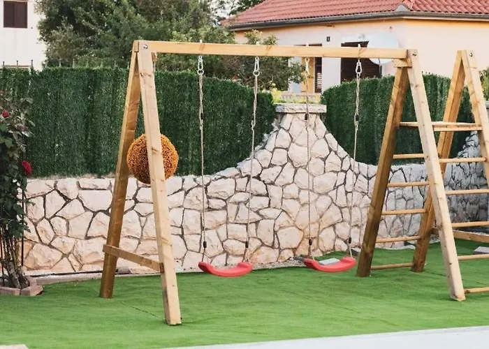 Family Friendly House With A Swimming Pool Zaton, Zadar - 21576 * Nin