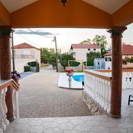 Family Friendly House With A Swimming Pool Zaton, Zadar - 21576 Ferienhaus Nin